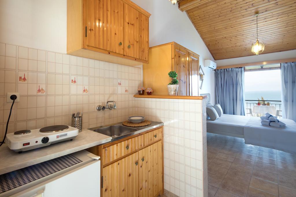 Casa Dei Venti - Sea View Apartments - 100M From The Beach Бенитсес Экстерьер фото