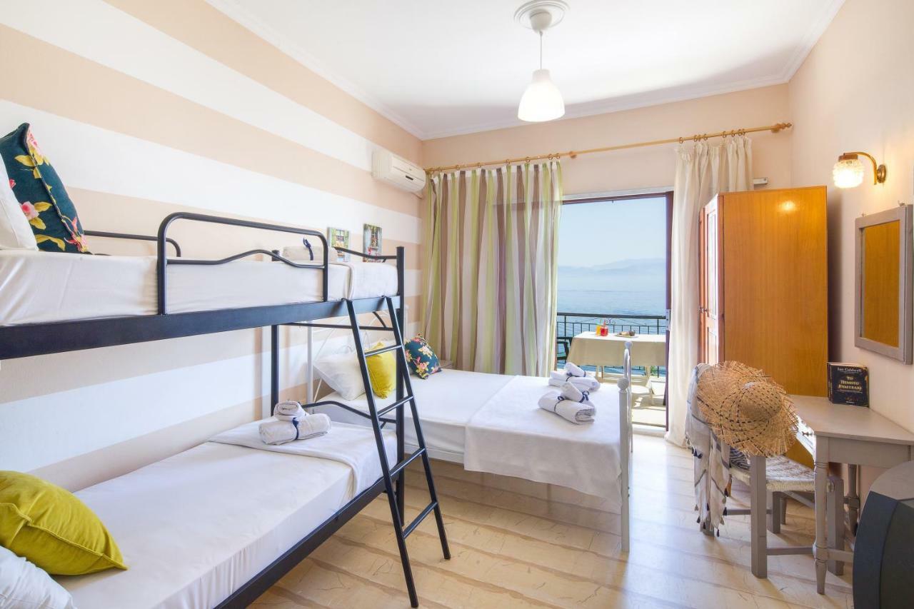 Casa Dei Venti - Sea View Apartments - 100M From The Beach Бенитсес Экстерьер фото